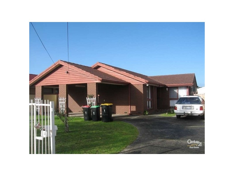 13 Glenmorgan Close, Clayton South VIC 3169