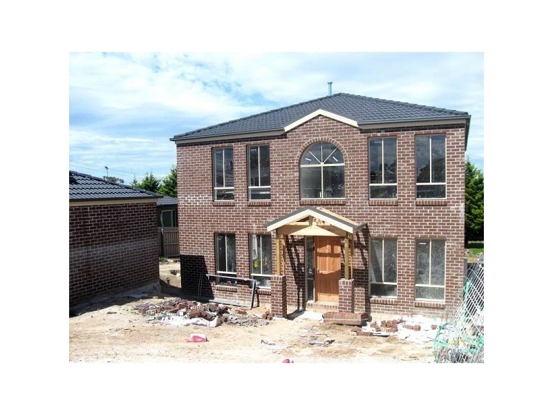 25 Manna Gum Drive, Pakenham VIC 3810