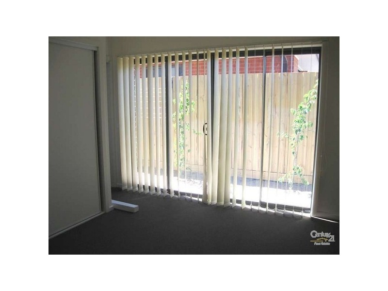 1/24 View Road, Springvale VIC 3171