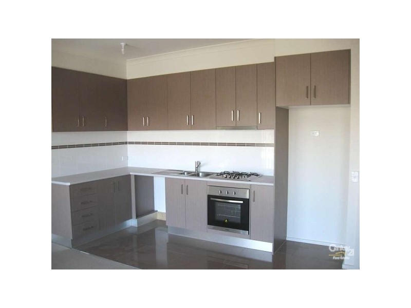 2/24 View Road, Springvale VIC 3171