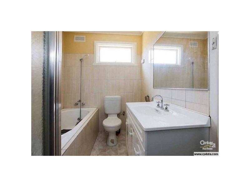 21 Wooltana Road, Keysborough VIC 3173