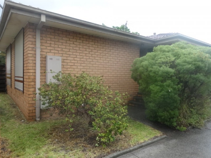 1/52 Cleeland Street, Dandenong VIC 3175