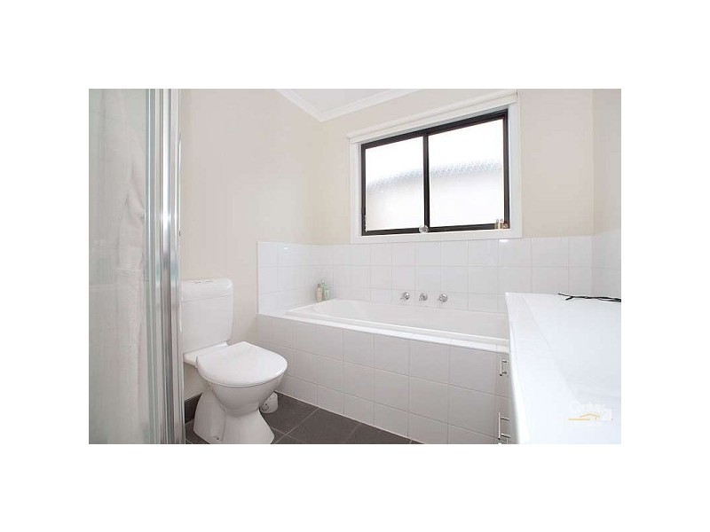 8/1234 Heatherton Road, Noble Park VIC 3174