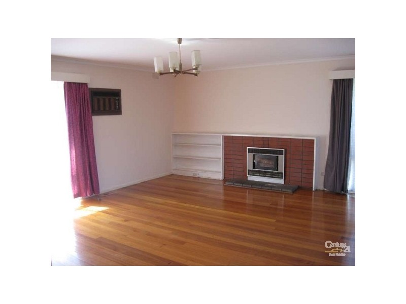 9 Hilton Avenue, Springvale VIC 3171