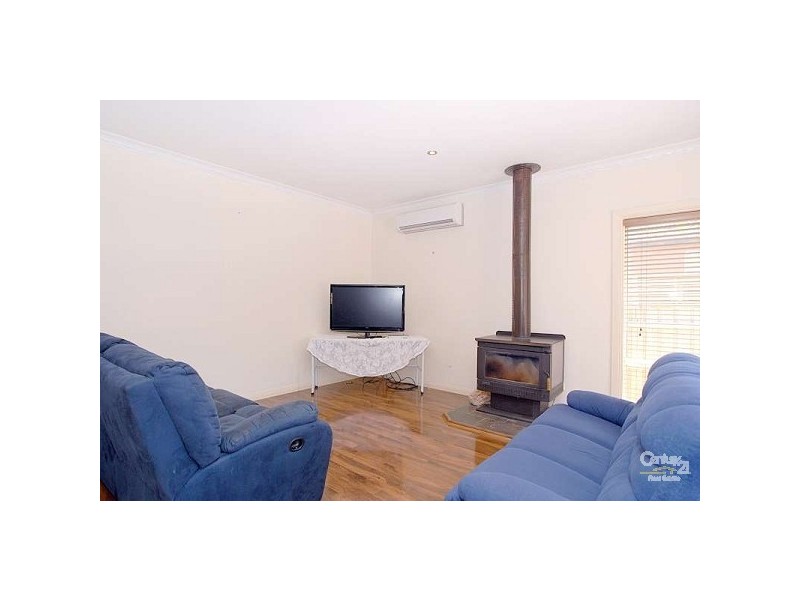 12 Dunblane Road, Noble Park VIC 3174