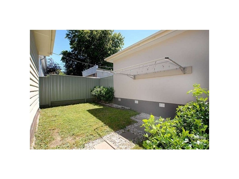 1/6 Joan Crt, Noble Park North VIC 3174