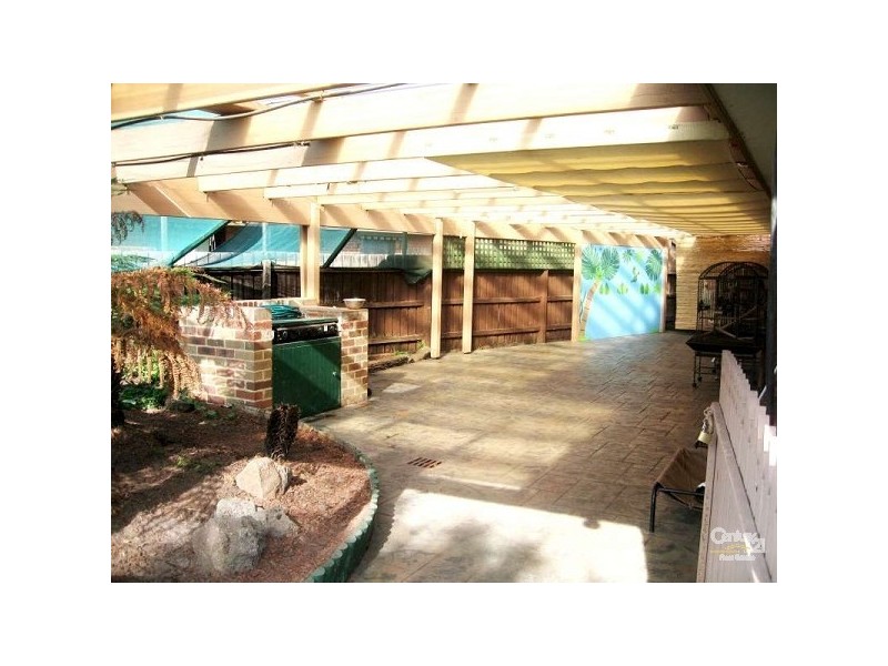 25 Arleon Crescent, Cranbourne VIC 3977