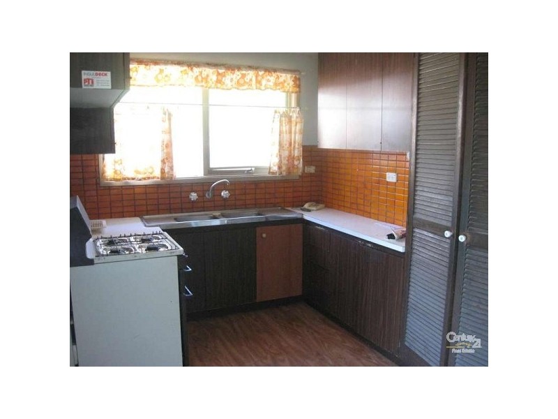 4 Park Road, Dandenong North VIC 3175