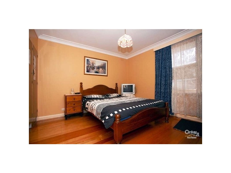 11 Whitmorr Crt, Noble Park VIC 3174