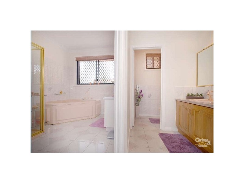 11 Scotia Crescent, Keysborough VIC 3173