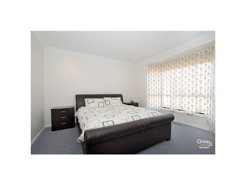 11 Scotia Crescent, Keysborough VIC 3173