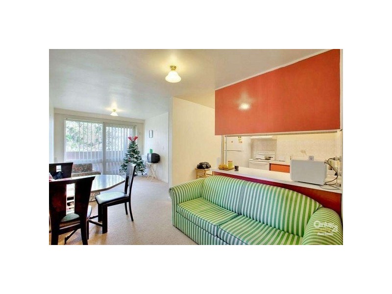 8/9 Weller Street, Dandenong VIC 3175