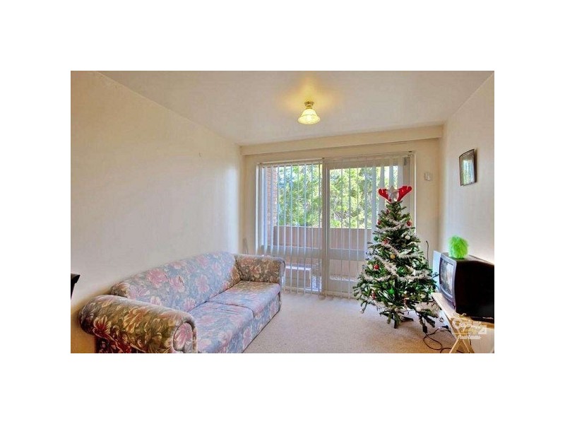 8/9 Weller Street, Dandenong VIC 3175