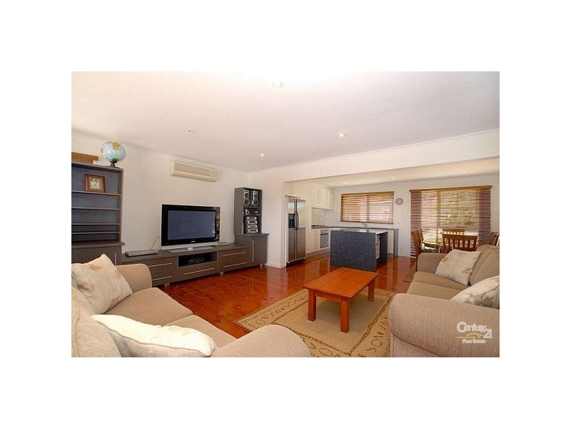 5 Giles Retreat, Endeavour Hills VIC 3802