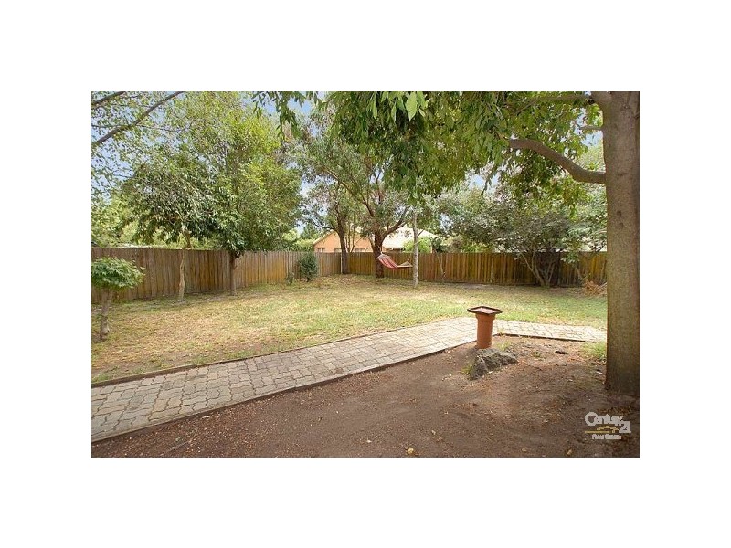 51 Eagle Drive, Pakenham VIC 3810