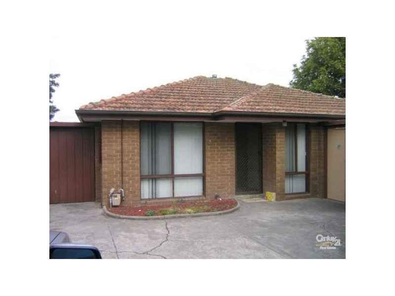 4/34 Hammond Road, Dandenong VIC 3175
