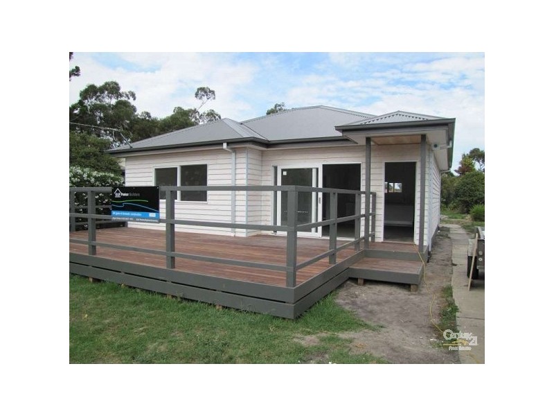 39 Mckenzie Street, Seaford VIC 3198
