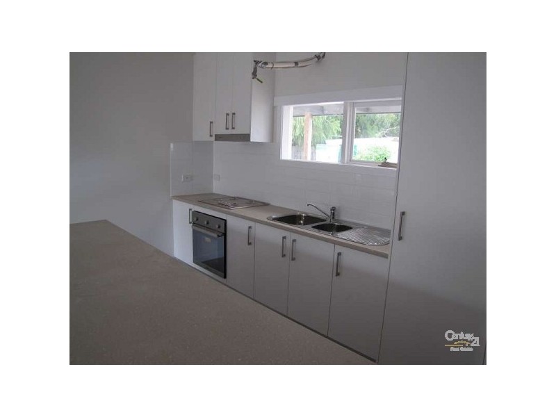 39 Mckenzie Street, Seaford VIC 3198