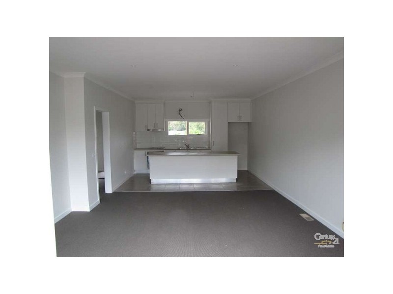 39 Mckenzie Street, Seaford VIC 3198