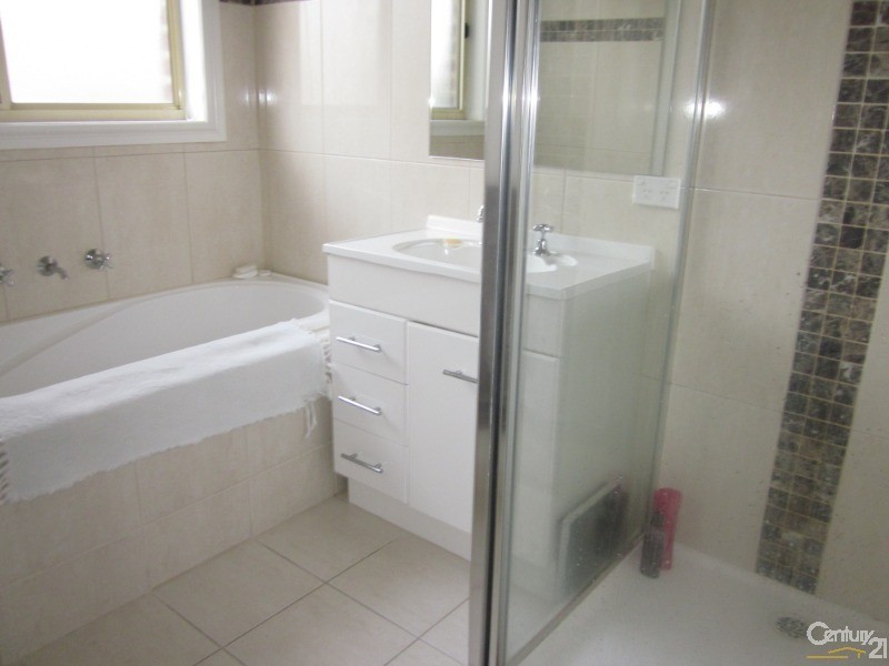 2/107 Noble Street, Noble Park VIC 3174