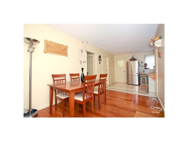 1 Tern Court, Endeavour Hills VIC 3802