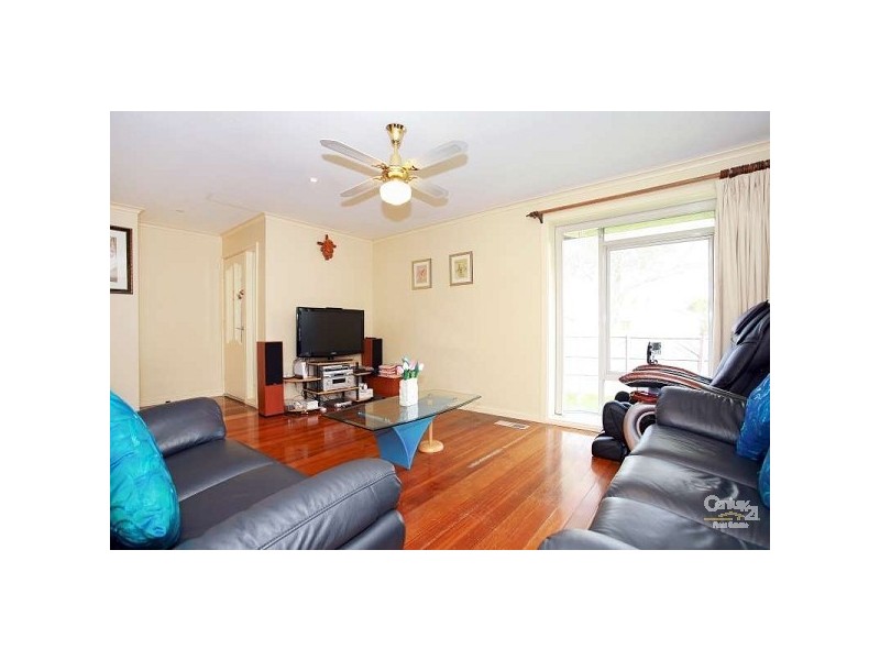 1 Tern Court, Endeavour Hills VIC 3802