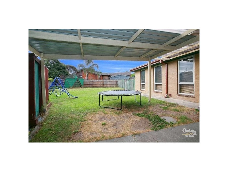 1 Tern Court, Endeavour Hills VIC 3802