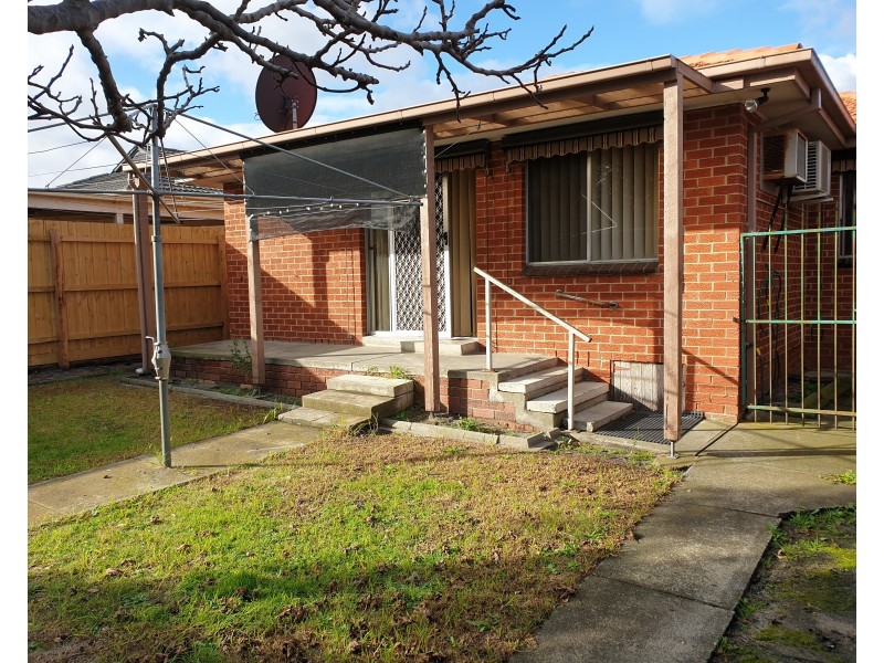 4 Bundeena Ave, Keysborough VIC 3173