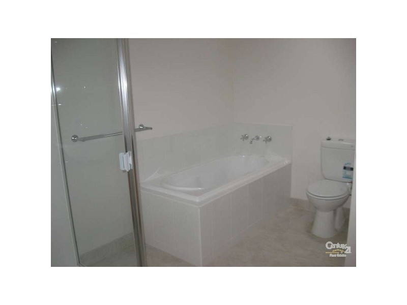 2/15 Carpenter Street, Noble Park VIC 3174