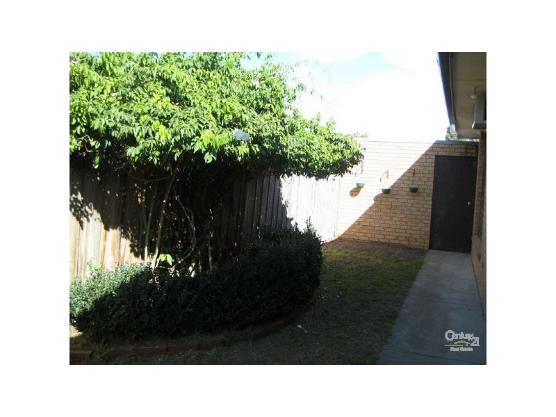 1/44 Wilma Avenue, Dandenong VIC 3175