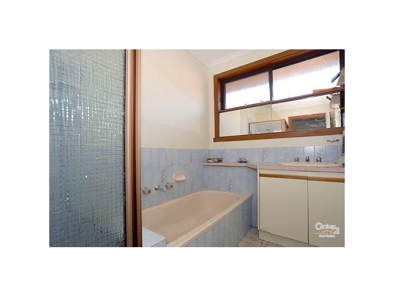 25 Alma Road, Hampton Park VIC 3976