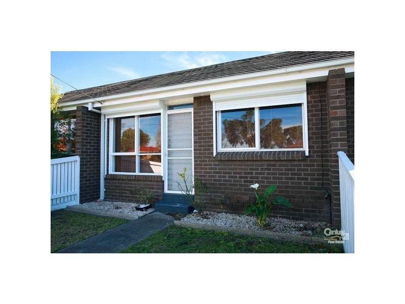 2/7 Myrtle Street, Noble Park VIC 3174