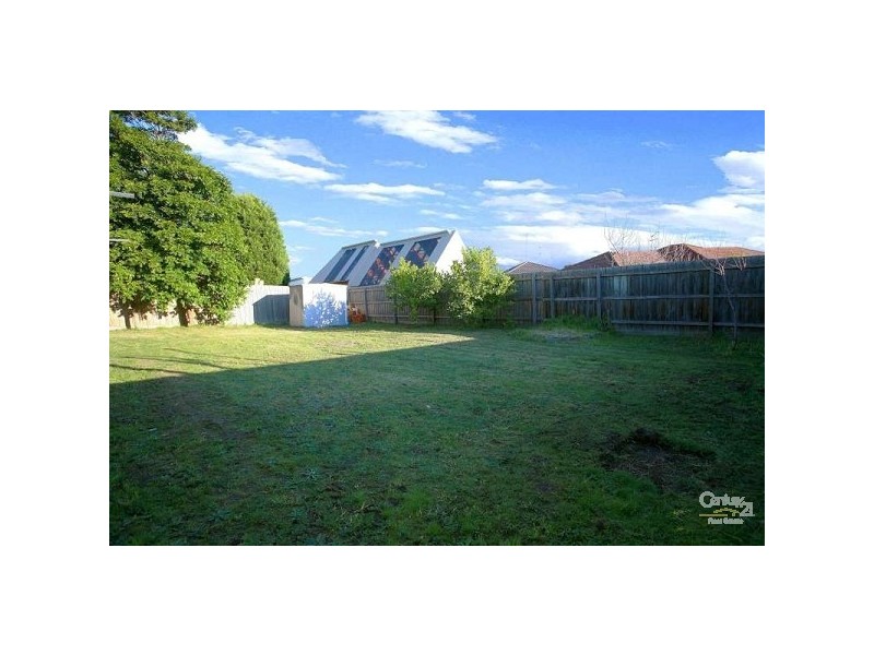 31 Matthew Flinders Ave, Endeavour Hills VIC 3802