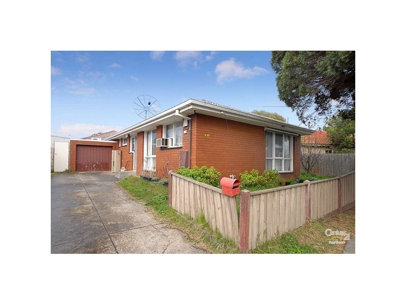 17B Nockolds Cres, Noble Park VIC 3174