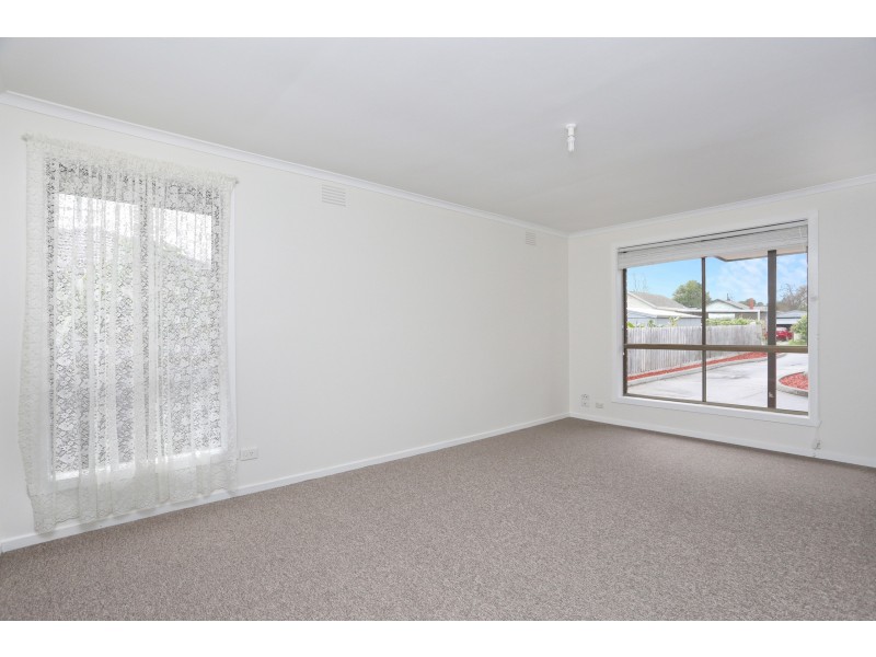 2/2 Lascelles Street, Springvale VIC 3171
