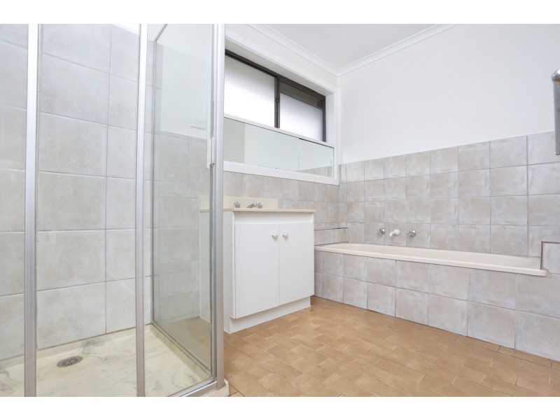 2/2 Lascelles Street, Springvale VIC 3171