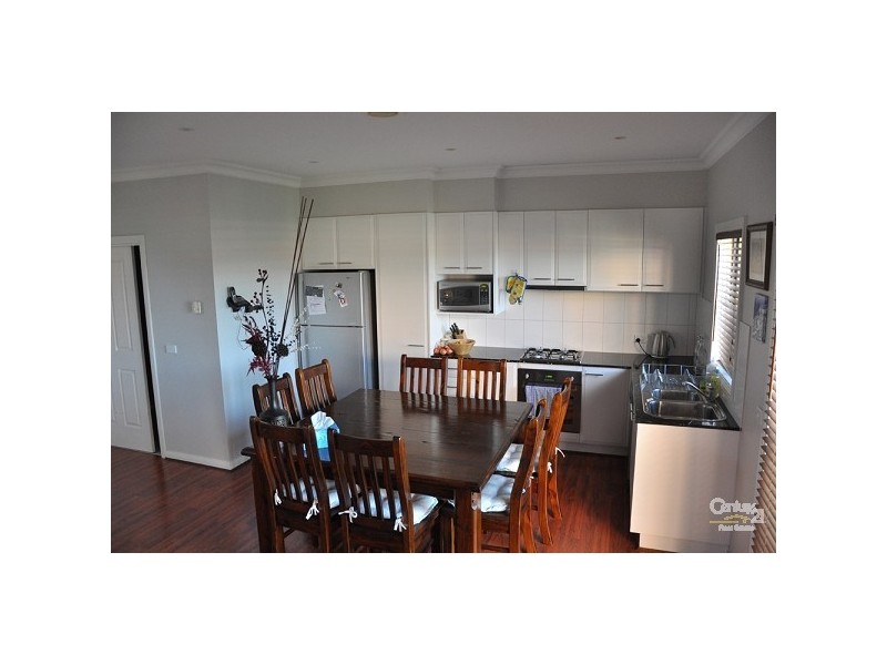 2/72 Gove Street, Springvale VIC 3171