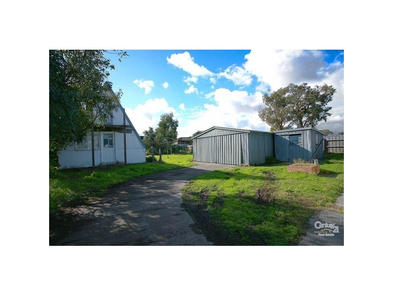 13 Rutherglen Street, Noble Park VIC 3174