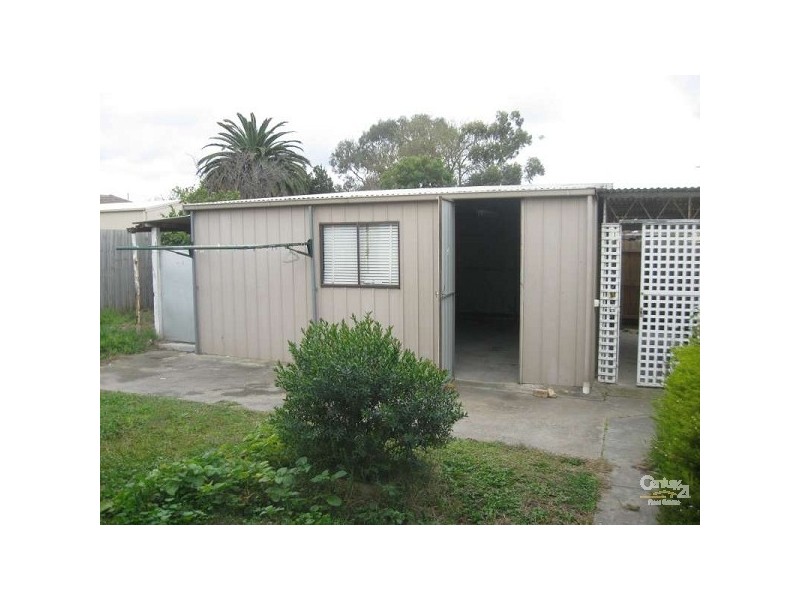 5 Suzanne Crt, Noble Park VIC 3174