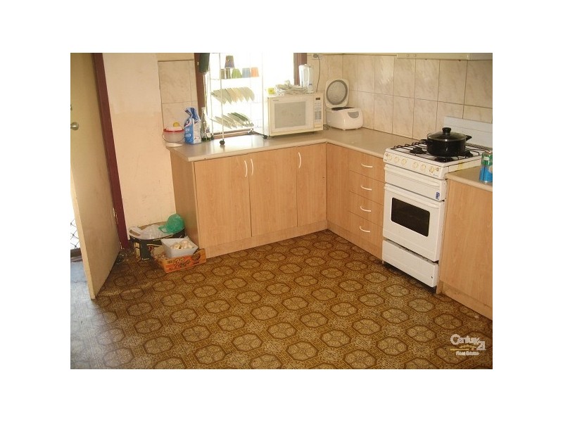 43 Regent Avenue, Springvale VIC 3171