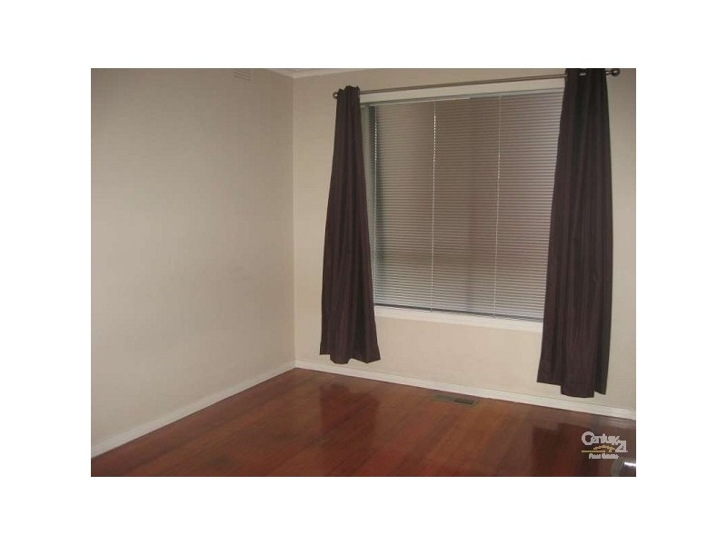 33 Stackpoole Street, Noble Park VIC 3174