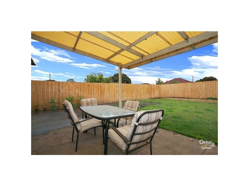 22 Jeffers Street, Noble Park VIC 3174