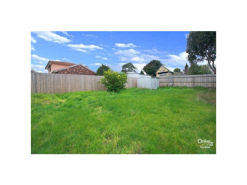 8 Arthur Phillip Drive, Endeavour Hills VIC 3802