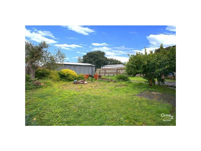 22 Hillside Street, Springvale VIC 3171