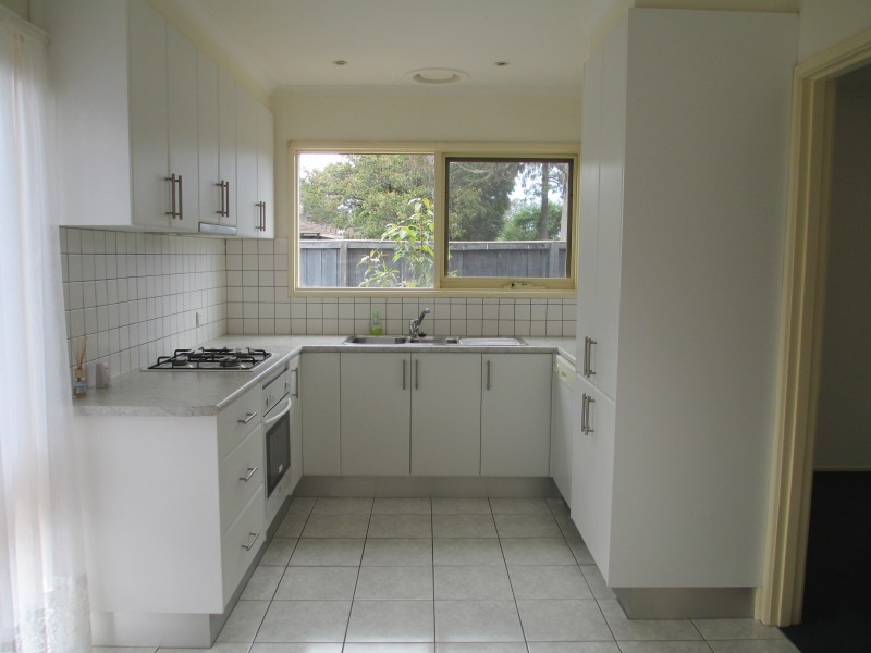 6/154 Athol Road, Springvale South VIC 3172