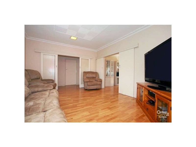 10 Dunblane Road, Noble Park VIC 3174