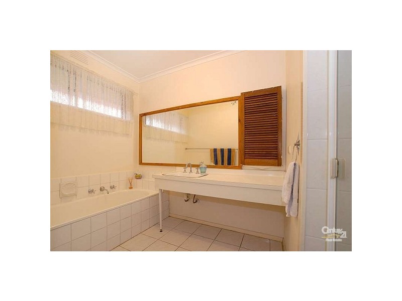 717 Heatherton Road, Clayton South VIC 3169