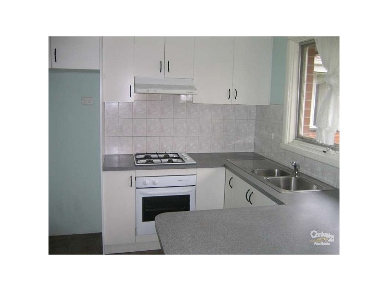 32 Mather Road, Noble Park VIC 3174