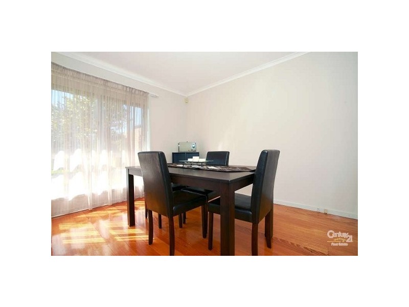 4 Lipton Drive, Dandenong North VIC 3175