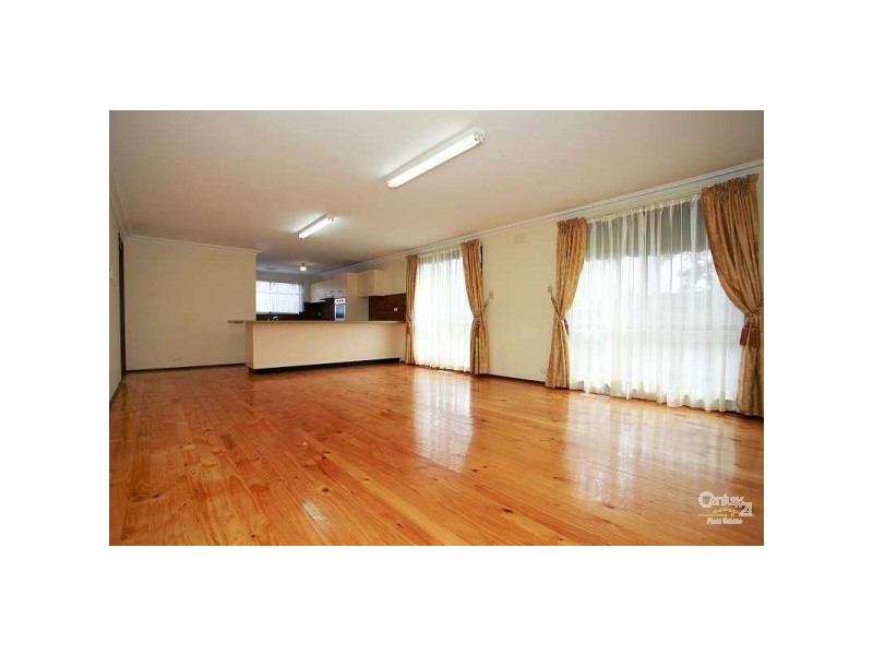 222 Outlook Drive, Dandenong North VIC 3175